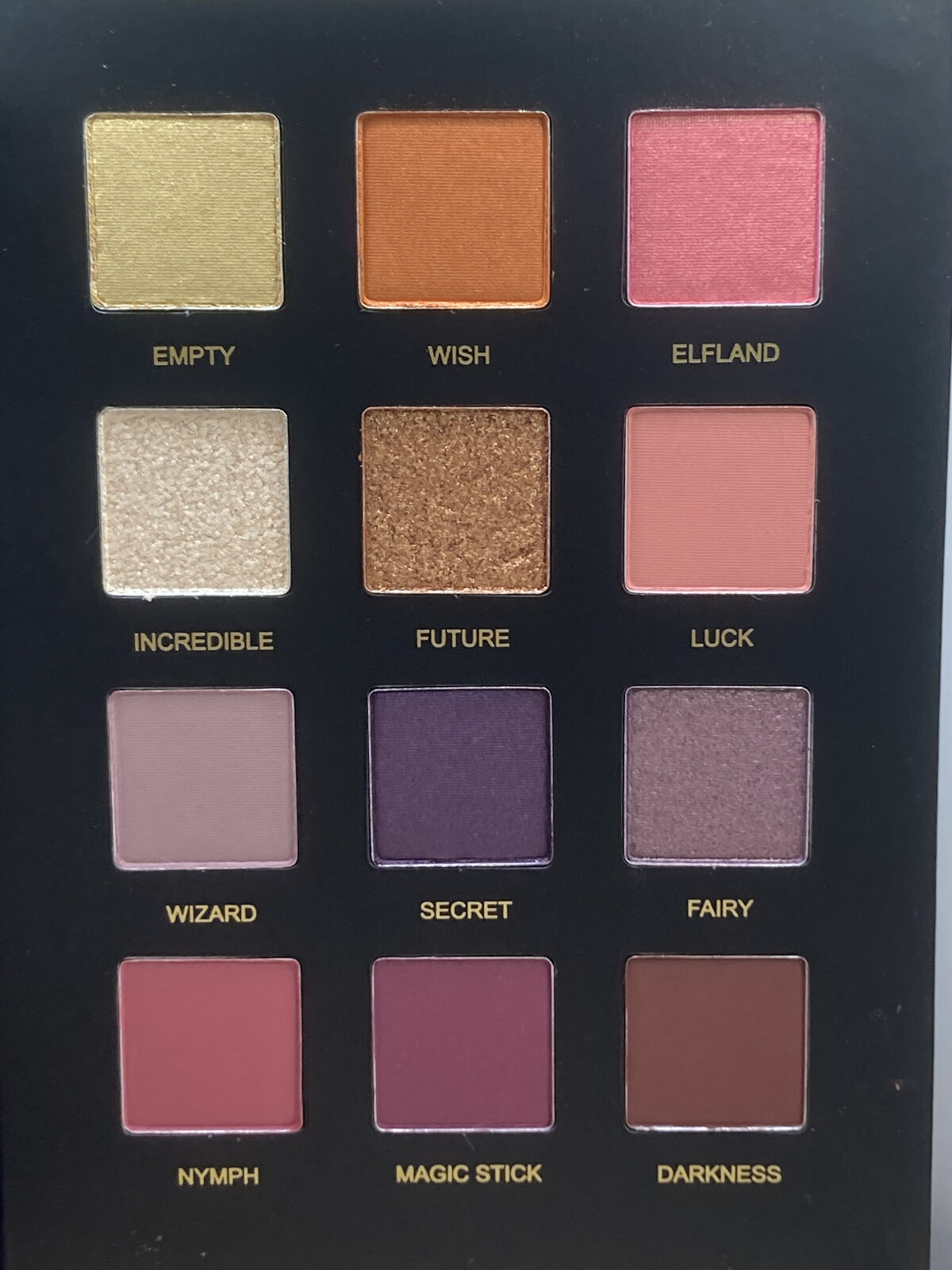 星空12色アイシャドウパレット purple(パープル)/VCND/アイシャドウパレットを使ったクチコミ（2枚目）