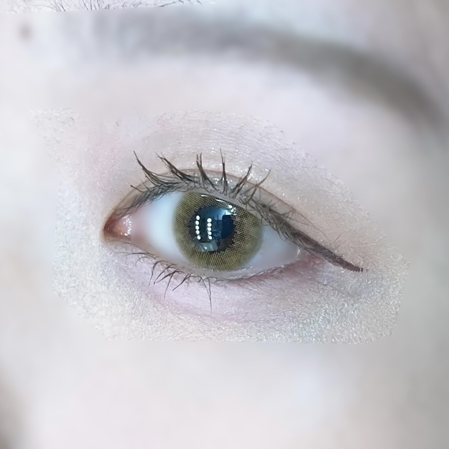 ෆ‪エヌズコレクション
ෆ‪やきそばパン

推しメンとのオンライン接触でつけました(^-^) いつもはバンビシリーズのローズベージュつけてるんですけど、この日はなぜか｢え！！カラコンしてる！！！｣て驚かれてびっくり✋エーいつもしてんですけど