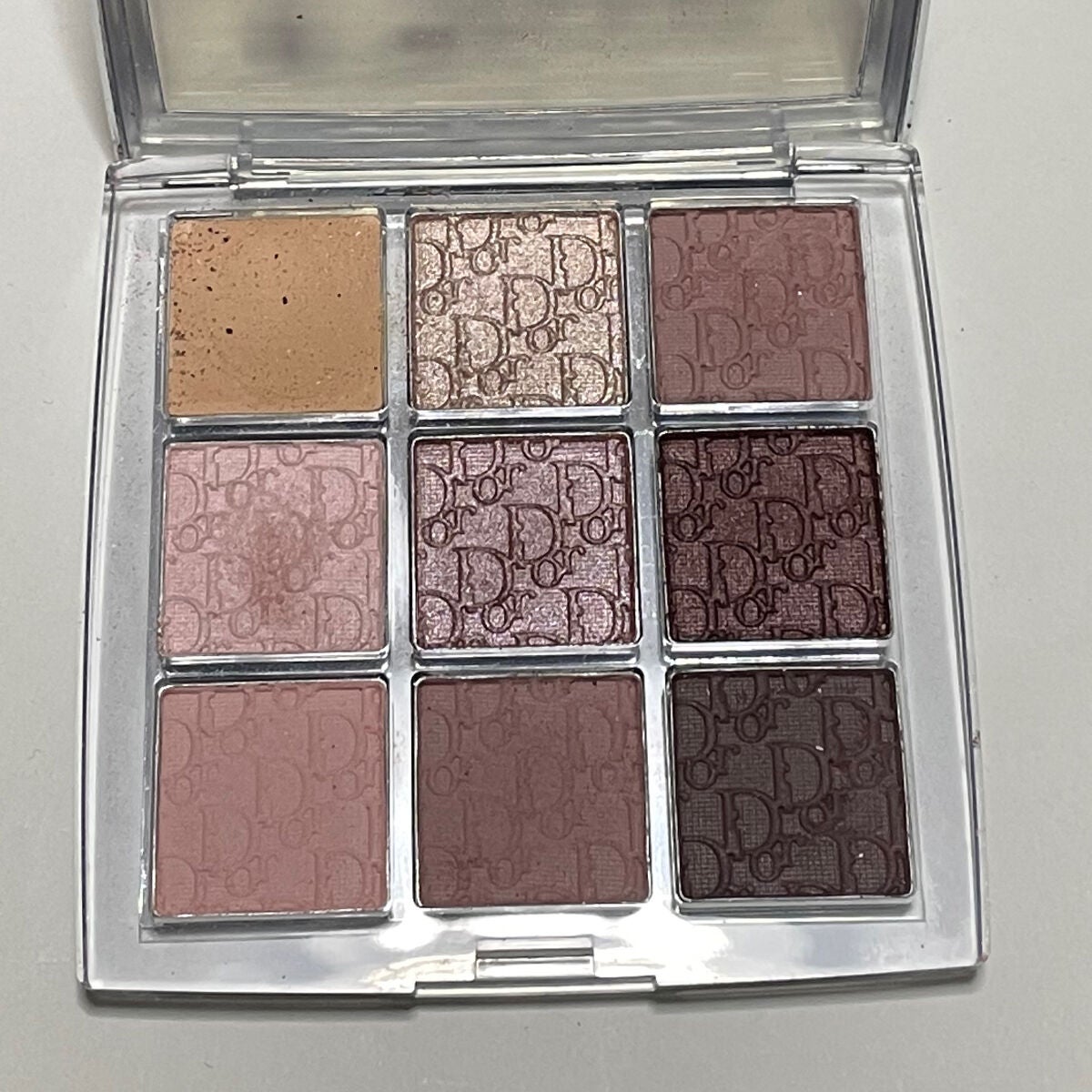 レ キャトル オンブル/CHANEL/アイシャドウパレットを使ったクチコミ(6枚目)