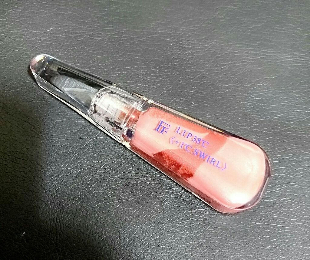 38°C / 99°F リップトリートメント (リップ美容液)/UZU BY FLOWFUSHI/リップケアを使ったクチコミ（2枚目）