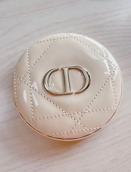 ディオールスキン フォーエヴァー クチュール ルミナイザー/Dior/プレストパウダーを使ったクチコミ(4枚目)