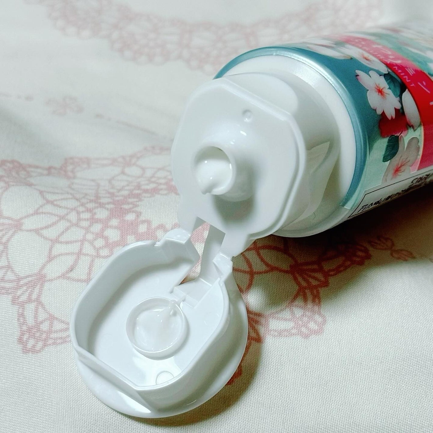 オーラツーミー ステインクリア さくらふわりミント/オーラツー/歯磨き粉を使ったクチコミ(3枚目)