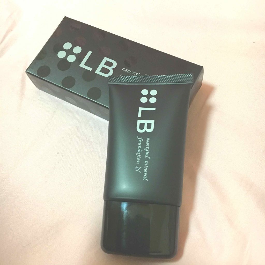 エッセンシャルミネラルファンデーション/LB/リキッドファンデーションを使ったクチコミ(1枚目)