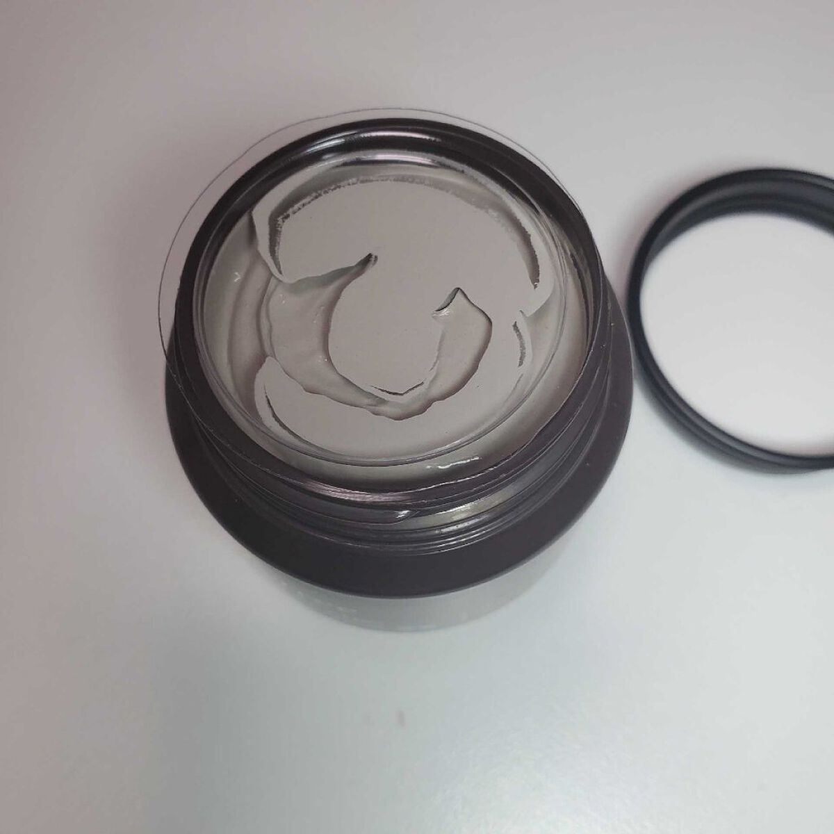 スーパーヴォルカニック　ポア　クレイマスク/innisfree/洗い流すパック・マスクを使ったクチコミ（2枚目）