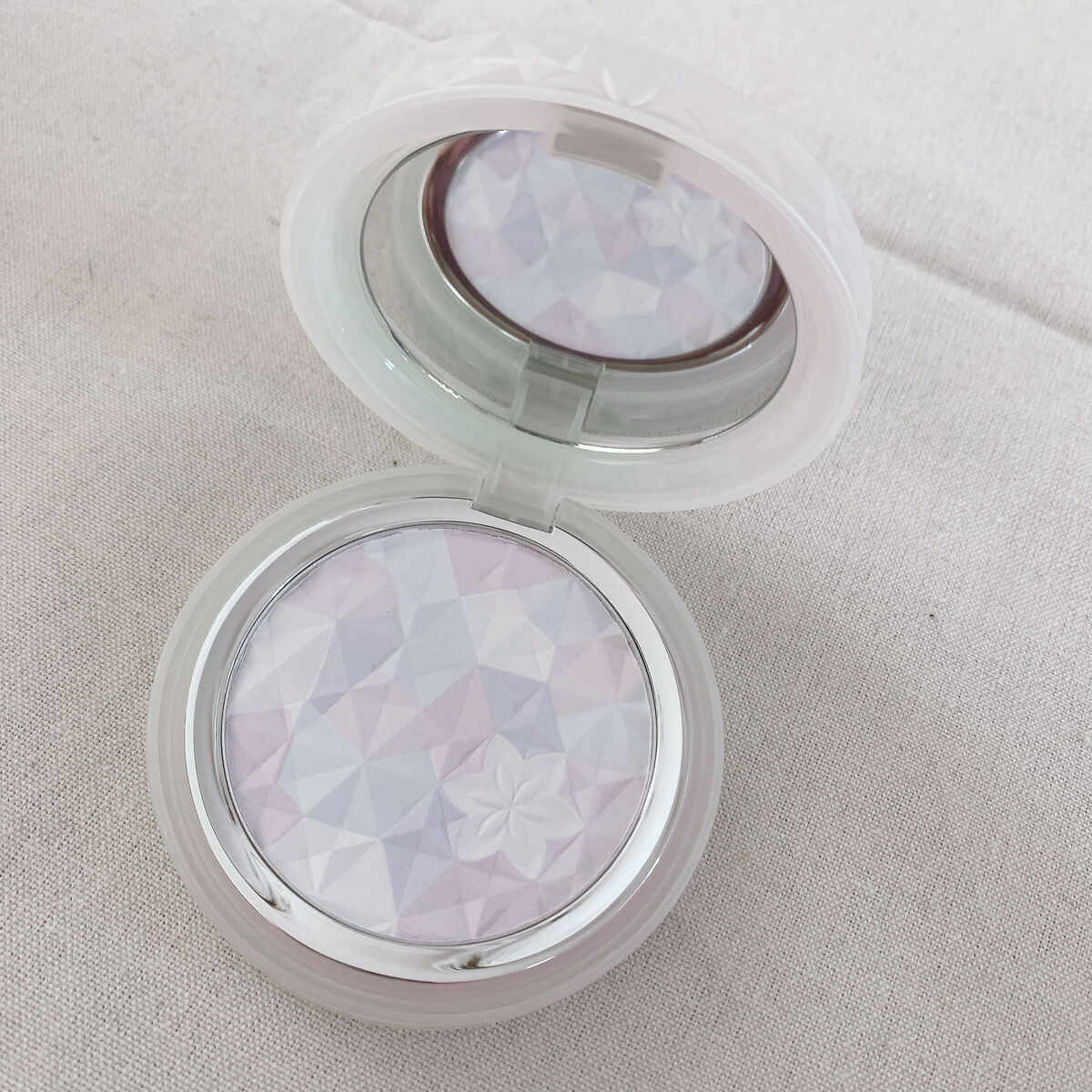 ＡＱ　オーラ リフレクター/DECORTÉ/プレストパウダーを使ったクチコミ（1枚目）