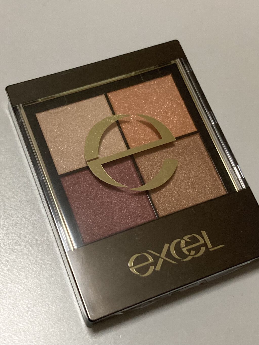 リアルクローズシャドウ/excel/アイシャドウパレットを使ったクチコミ（1枚目）