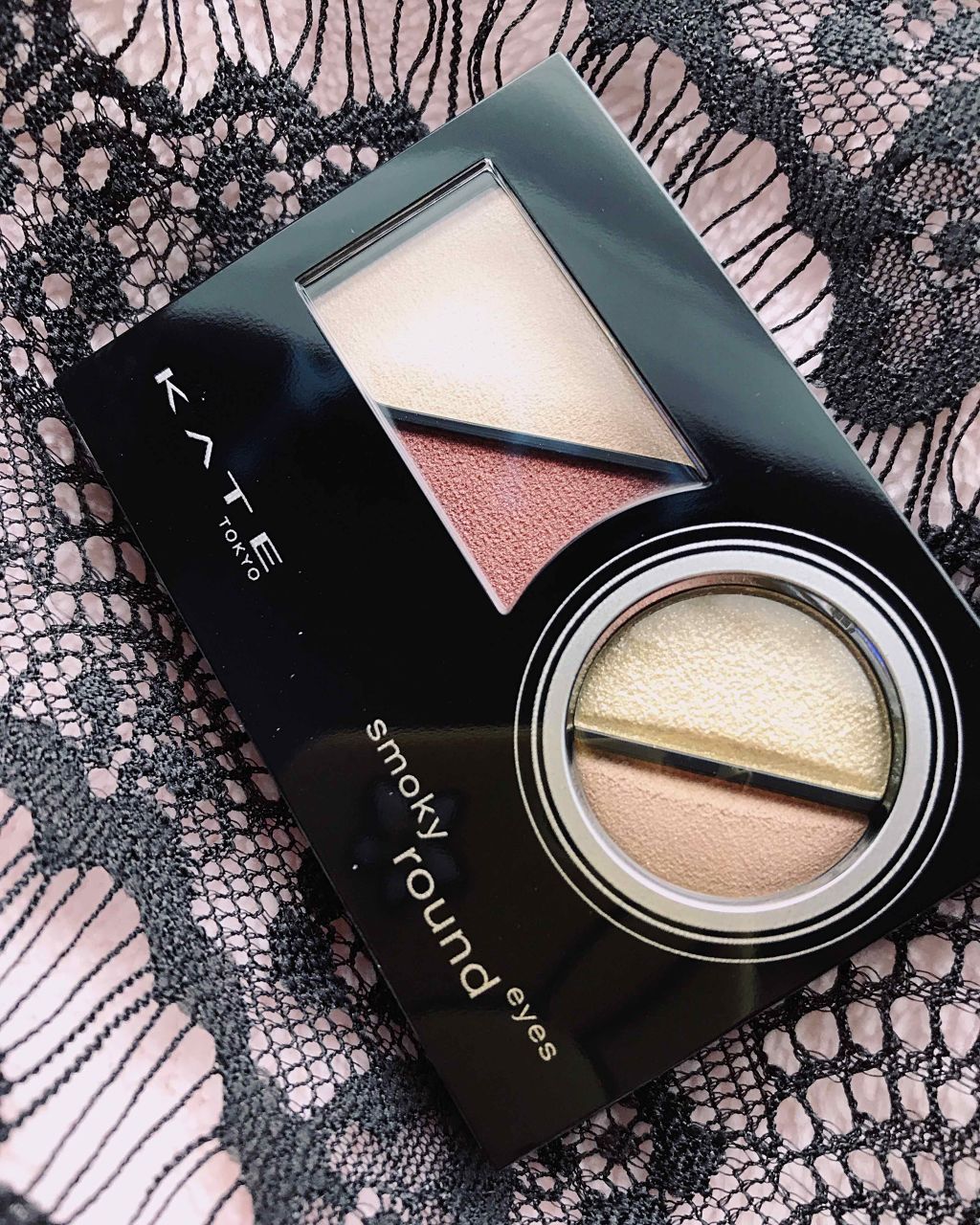 スモーキーラウンドアイズ/KATE/アイシャドウパレットを使ったクチコミ（1枚目）