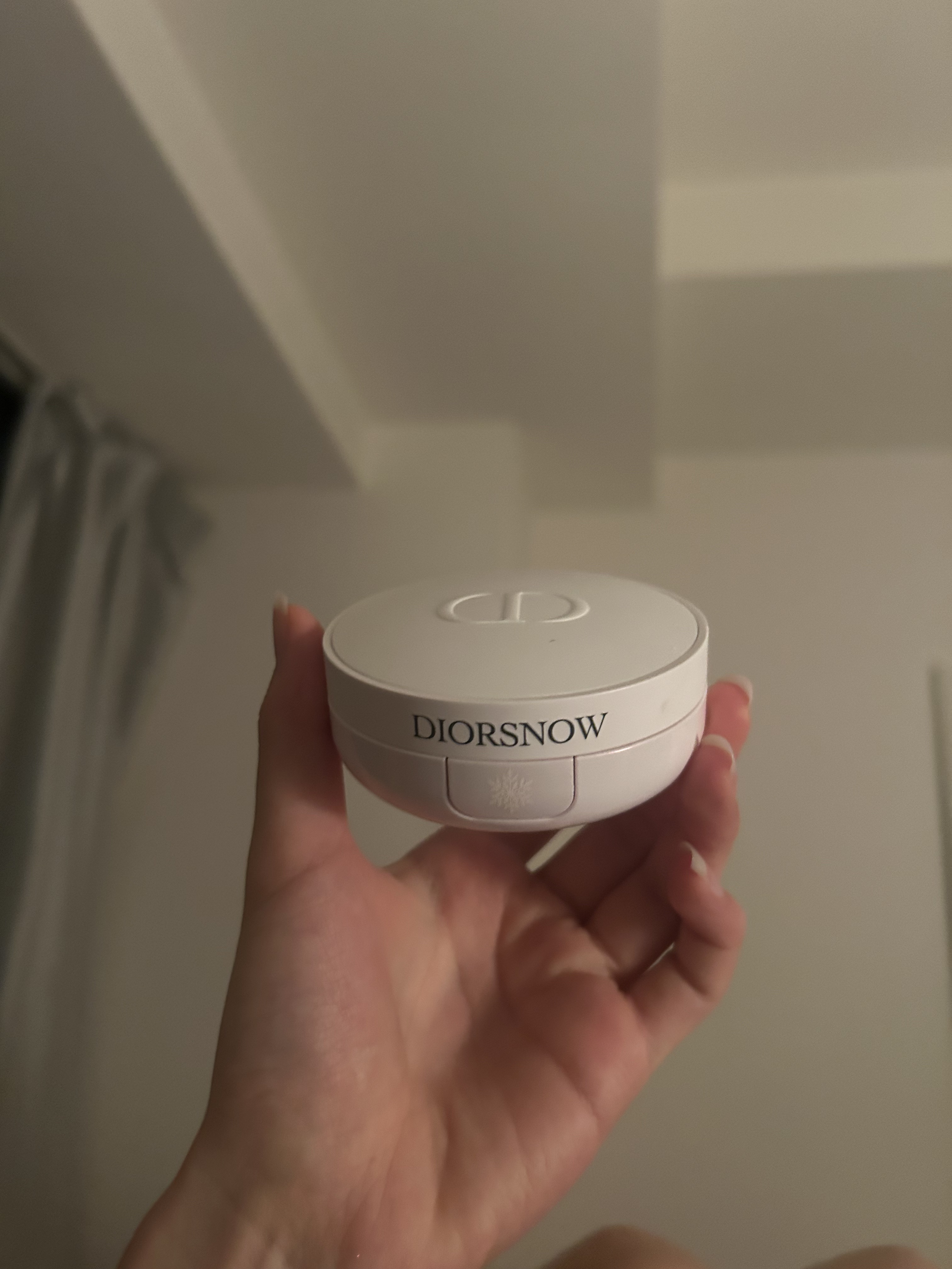 ディオール  スノー パーフェクト ライト クッション SPF 50-PA+++/Dior/クッションファンデーションを使ったクチコミ（1枚目）