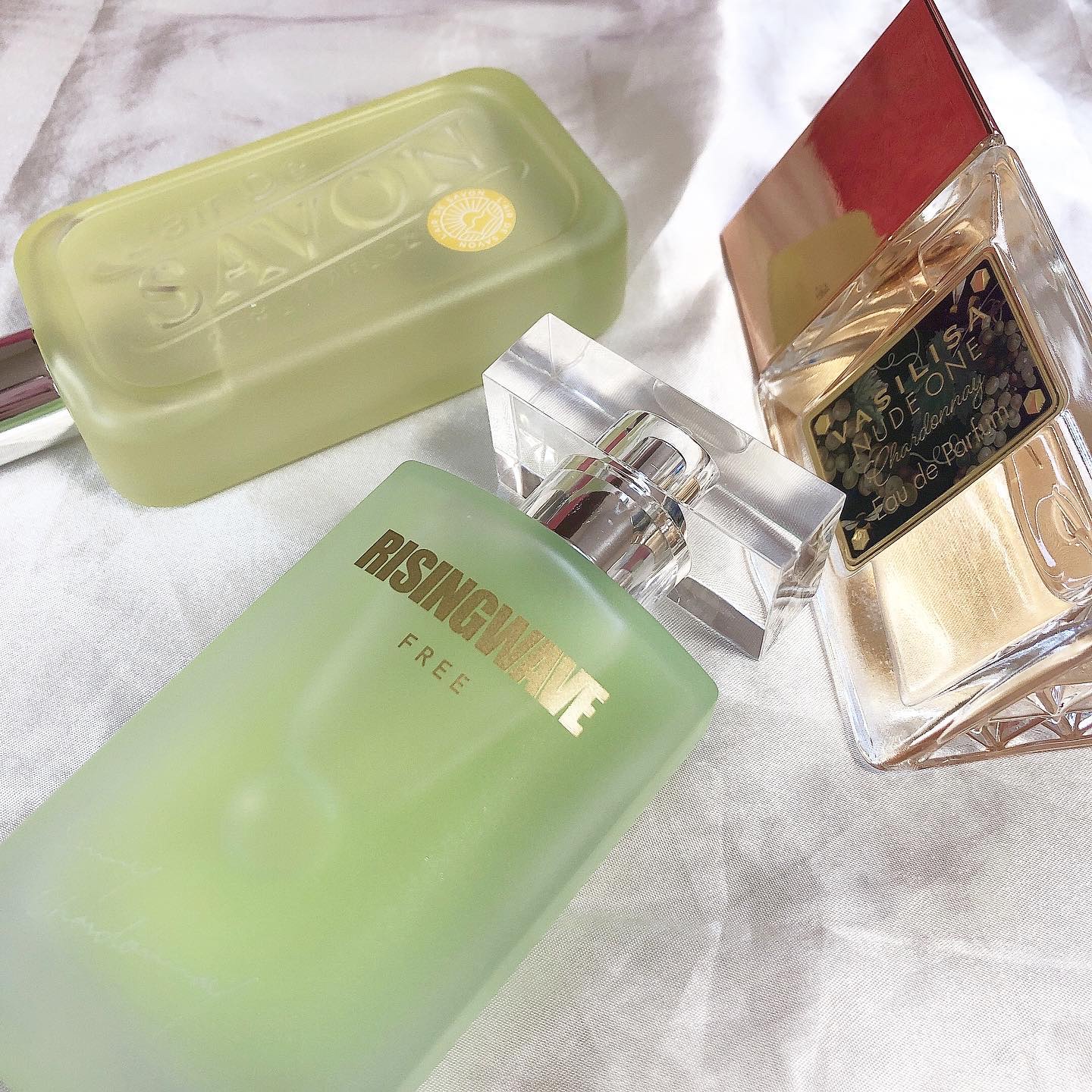 ライジングウェーブ フリー サニーシャルドネ オードトワレ/ライジングウェーブ/香水(メンズ)を使ったクチコミ（1枚目）