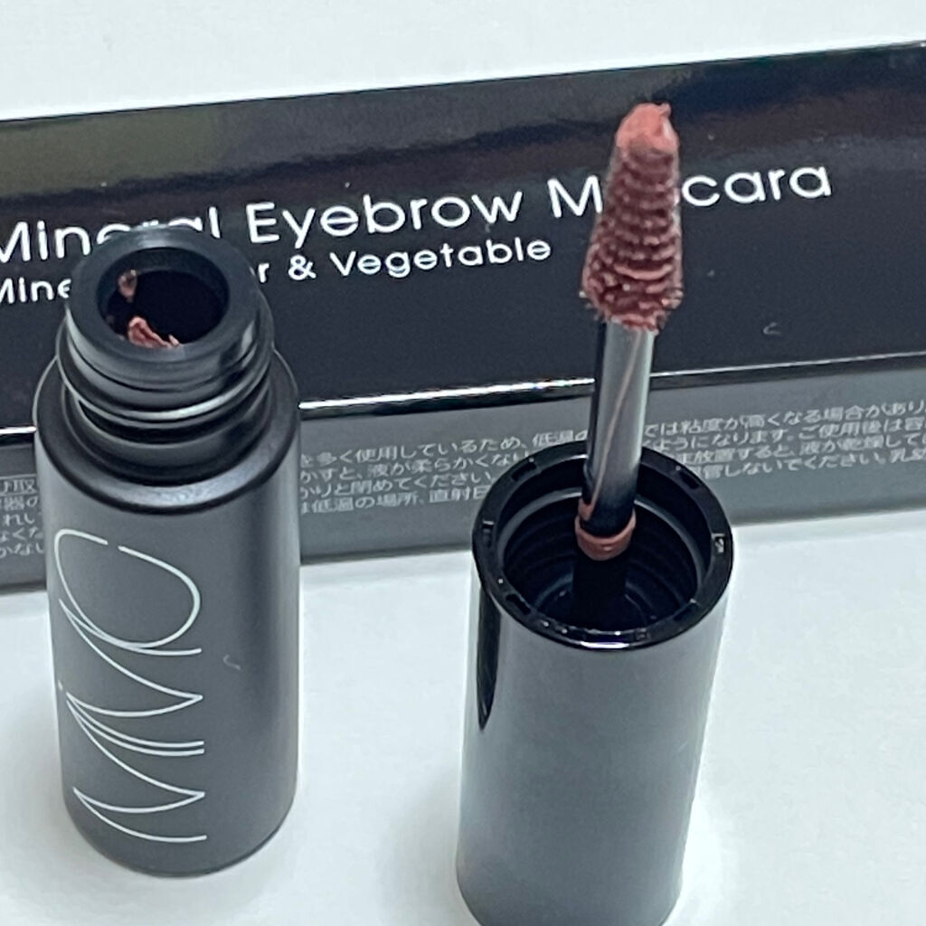 ミネラルアイブローマスカラ 03 ローズピンク(限定)/MiMC/眉マスカラを使ったクチコミ（3枚目）