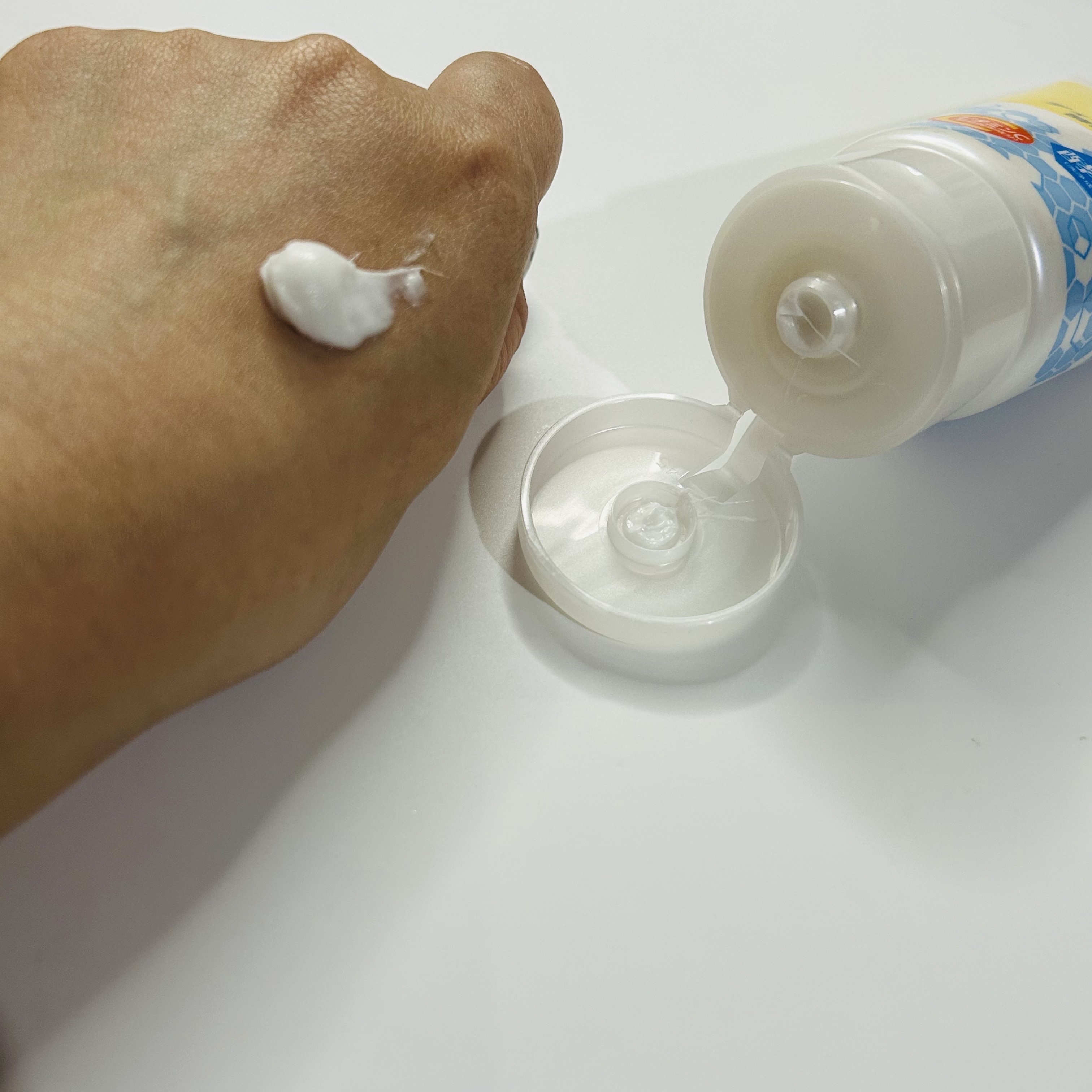 ディープクリア酵素洗顔	/メラノCC/洗顔フォームを使ったクチコミ（2枚目）