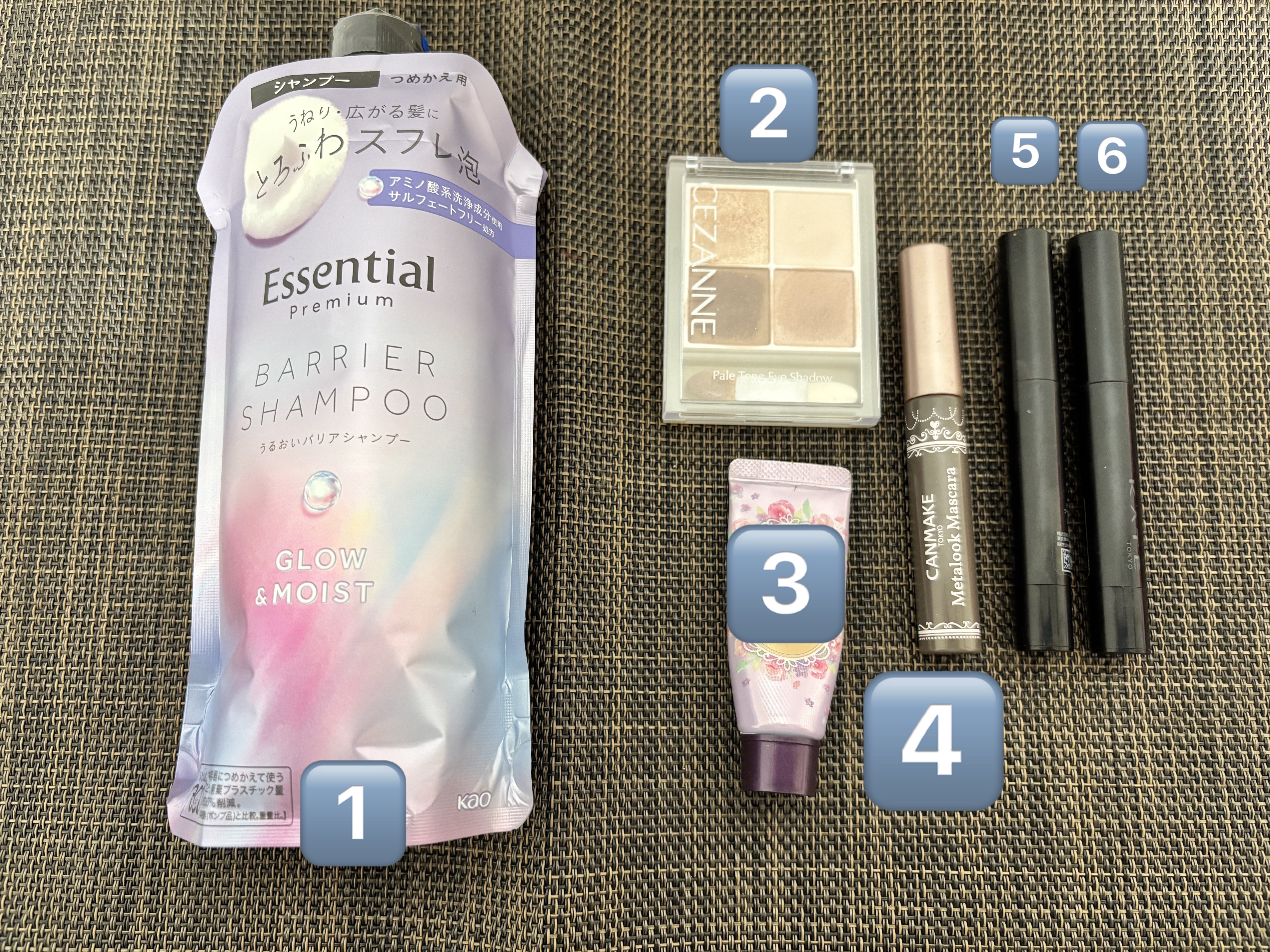 ラスティングマルチアイベース WP/キャンメイク/アイシャドウベースを使ったクチコミ（1枚目）