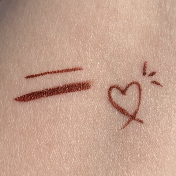 シルキーリキッドアイライナーWP/D-UP/リキッドアイライナーを使ったクチコミ（3枚目）