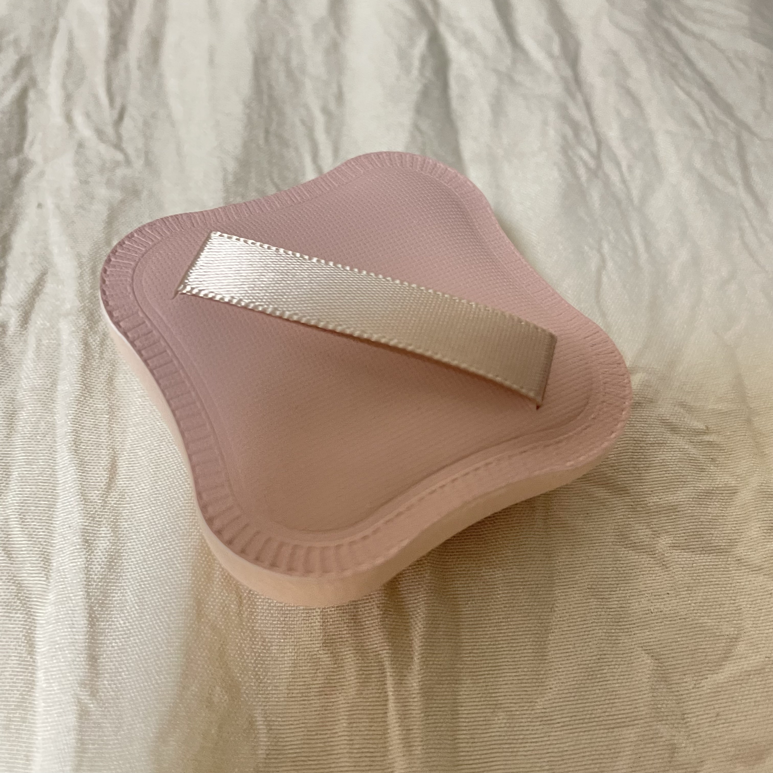 ファンデーションが染みこみにくいパフ/貝印/パフ・スポンジを使ったクチコミ（2枚目）