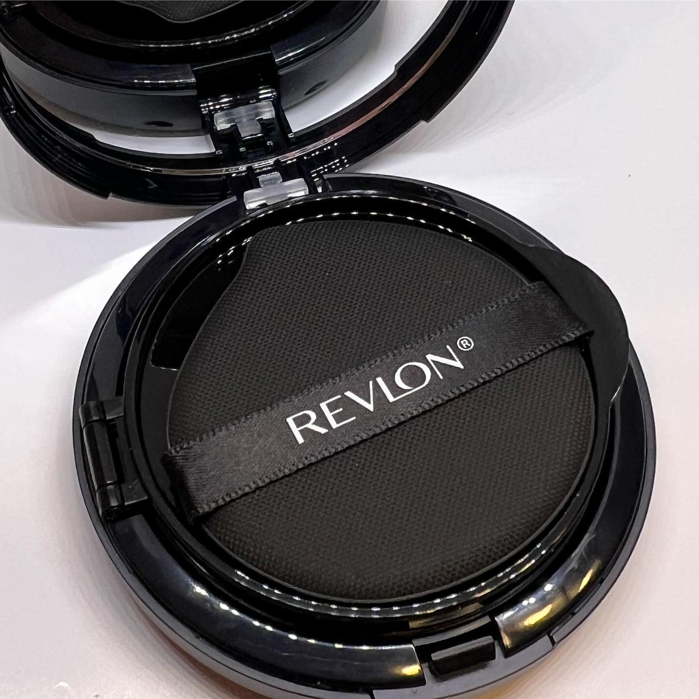 レブロン カラーステイ ロングウェア UV クッション ファンデーション/REVLON/クッションファンデーションを使ったクチコミ（3枚目）