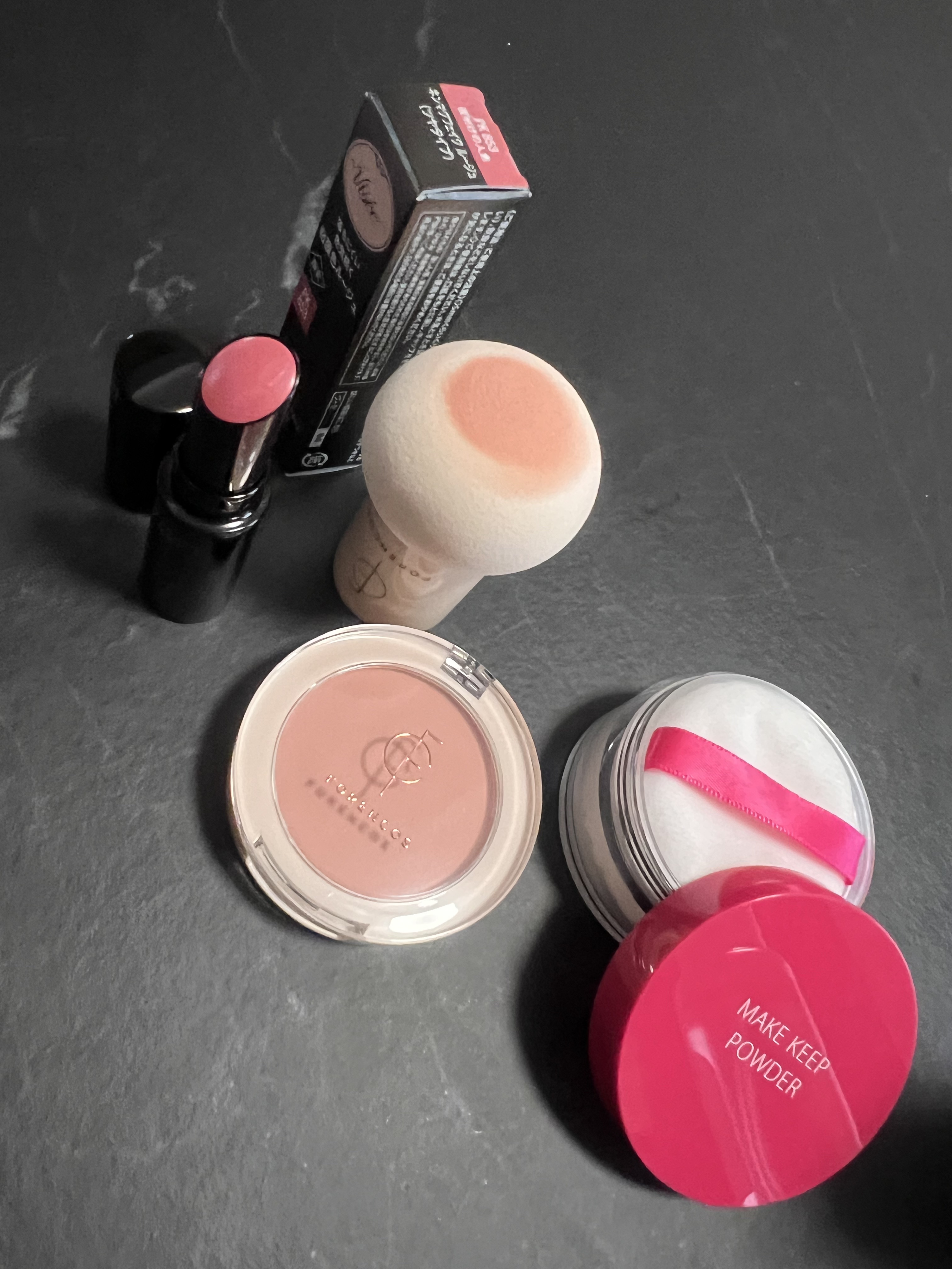 メイク キープ パウダー 通常版/コーセーコスメニエンス/ルースパウダーを使ったクチコミ（3枚目）