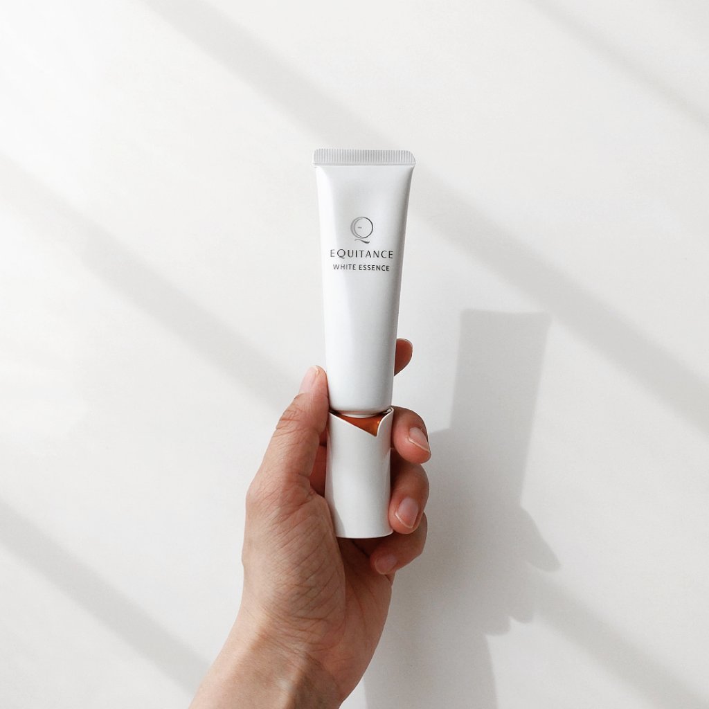ホワイトエッセンスT/エクイタンス/美容液を使ったクチコミ（1枚目）