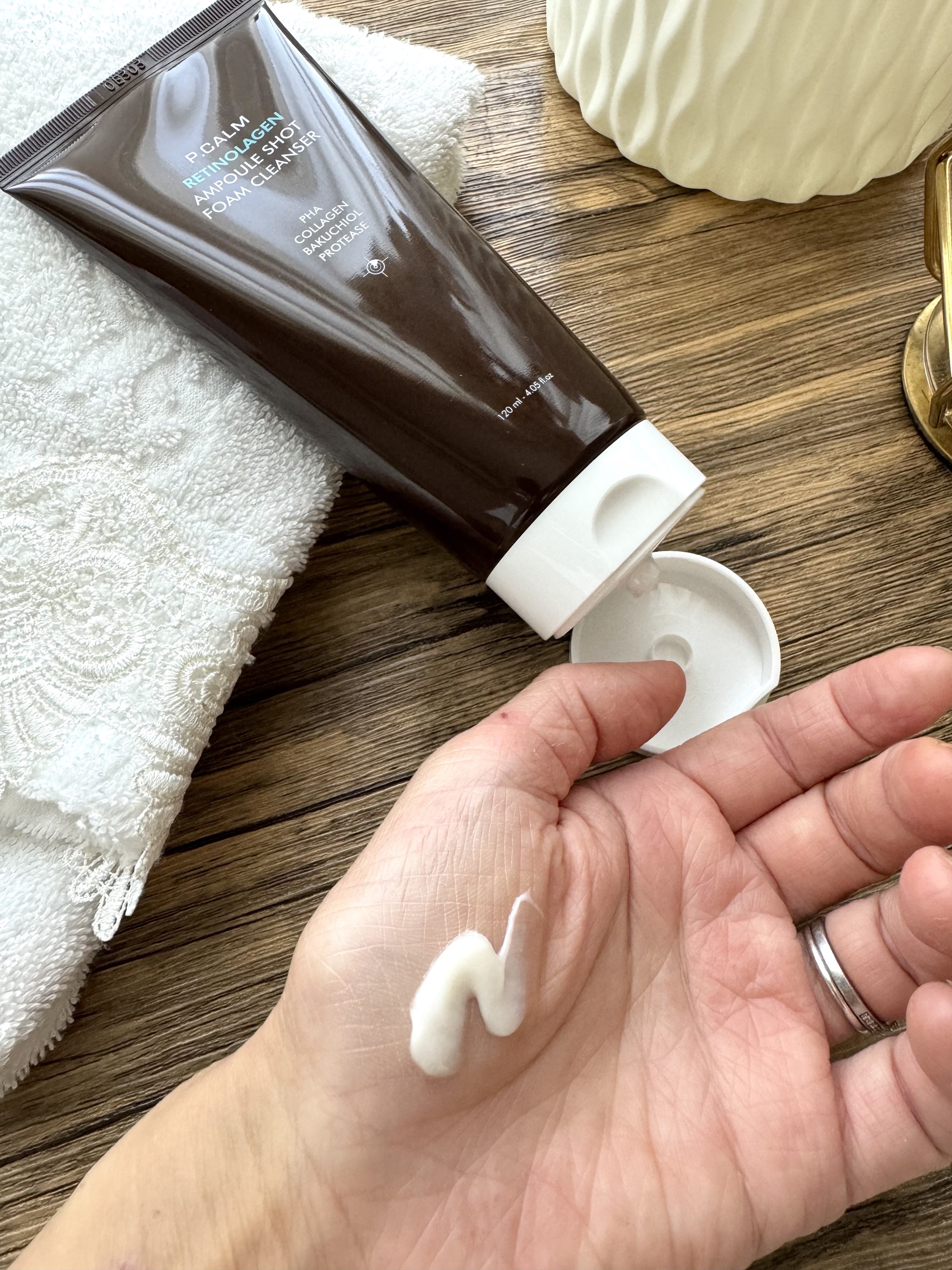 レチノーラゲンアンプルショット洗顔フォーム/P.CALM/洗顔フォームを使ったクチコミ（2枚目）