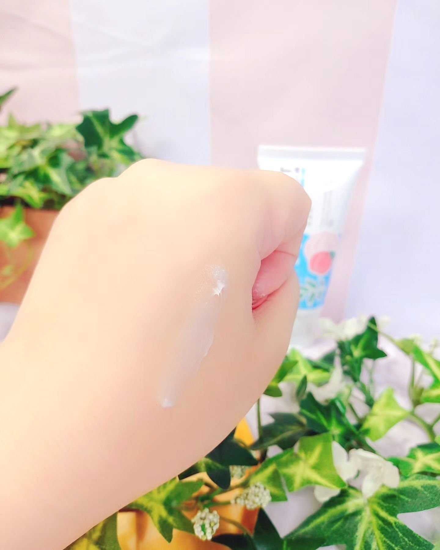 ももの花 モイストハンドクリーム 無香料/オリヂナル/その他を使ったクチコミ（3枚目）