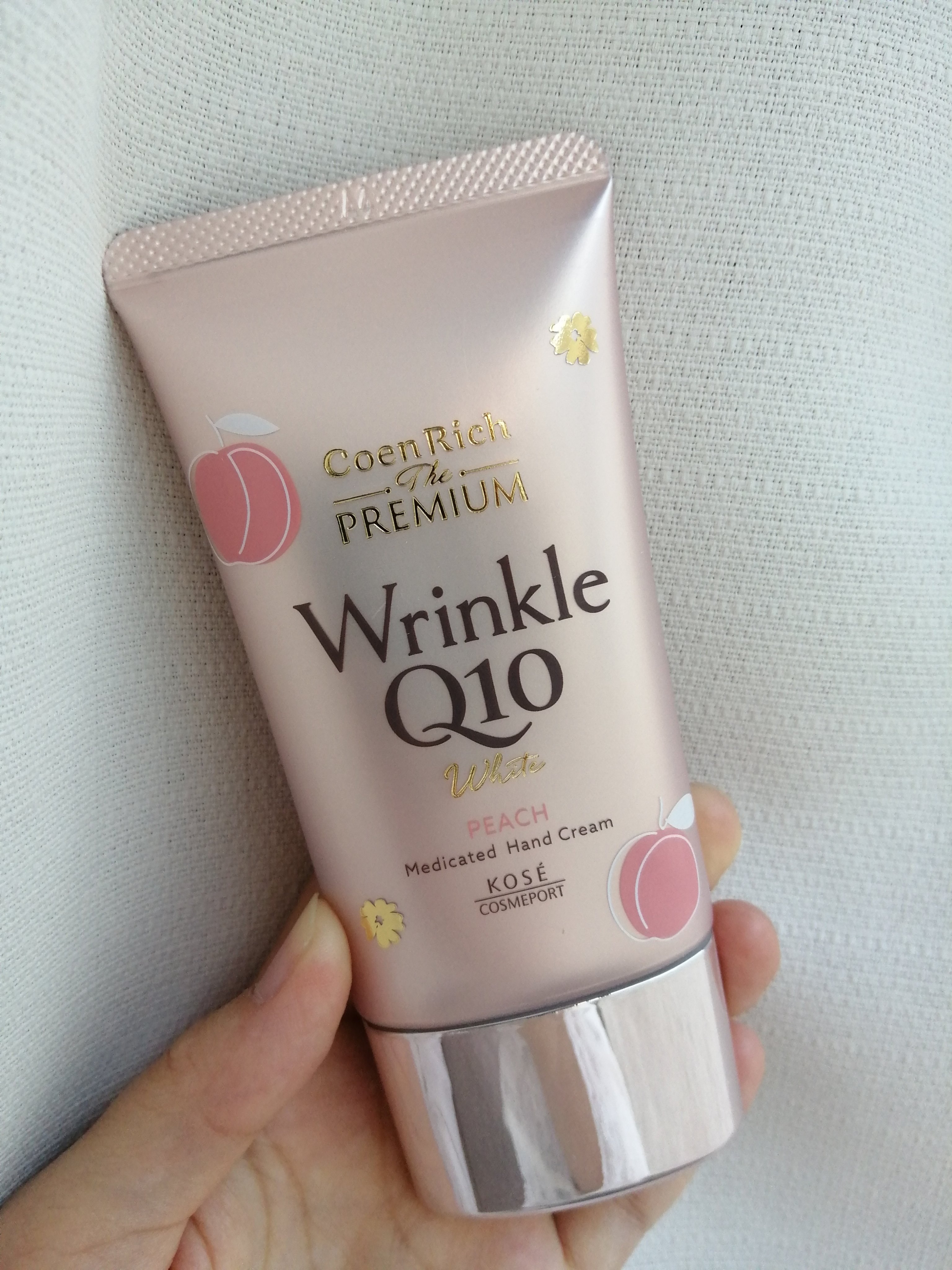コエンリッチ　ザ　プレミアム　薬用リンクルホワイト　ハンドクリーム　蜜桃の香り【医薬部外品】/コエンリッチQ10/ハンドクリームを使ったクチコミ（2枚目）