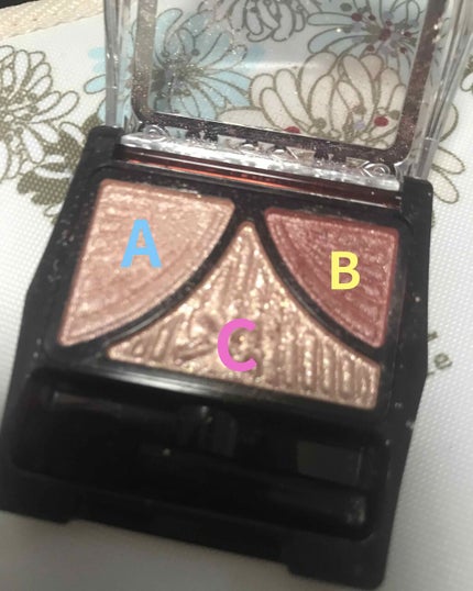 ジューシーピュアアイズ/キャンメイク/アイシャドウパレットを使ったクチコミ(2枚目)