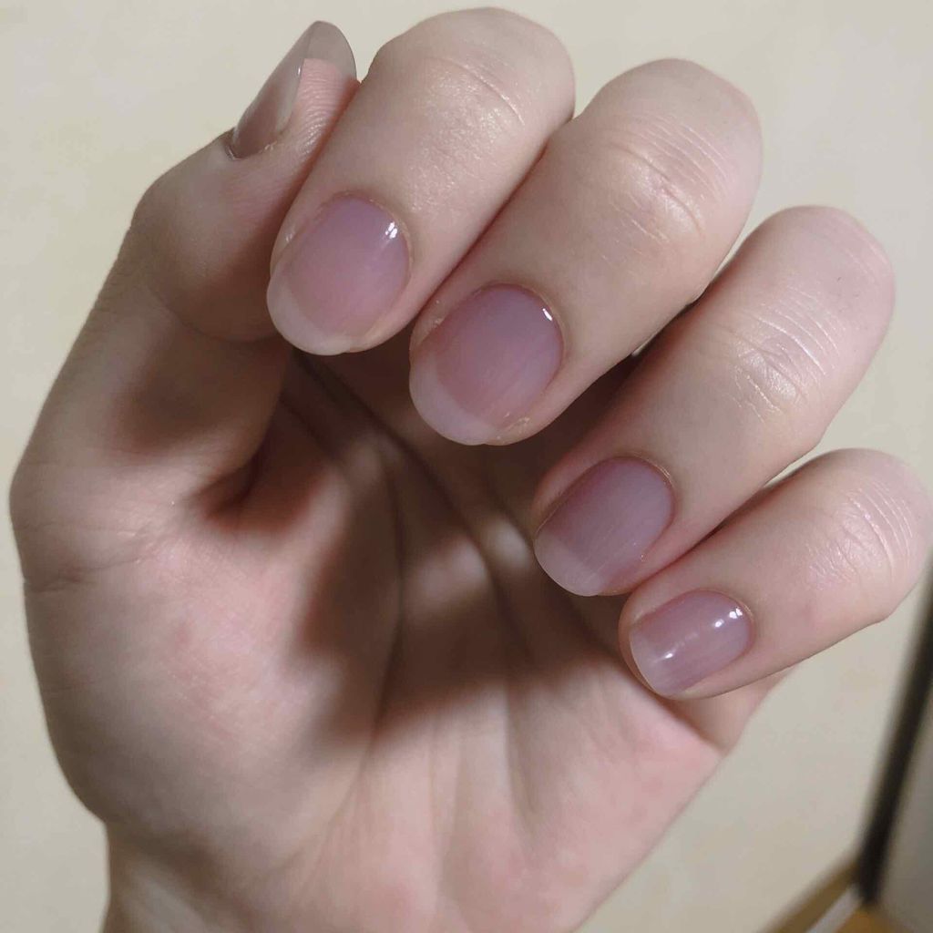 グロッシーネイルカラーN/デュカート/マニキュアを使ったクチコミ（1枚目）