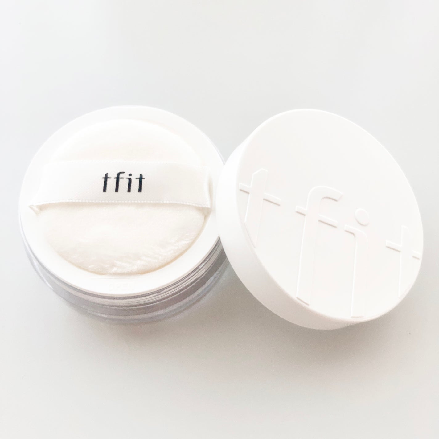 トランスルーセントセットフィニッシングパウダー/TFIT/ルースパウダーを使ったクチコミ(4枚目)