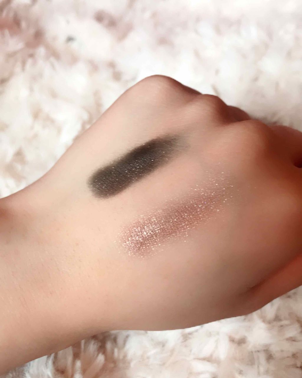 アイカラー プレイフル/エレガンス クルーズ/単色アイシャドウを使ったクチコミ（3枚目）