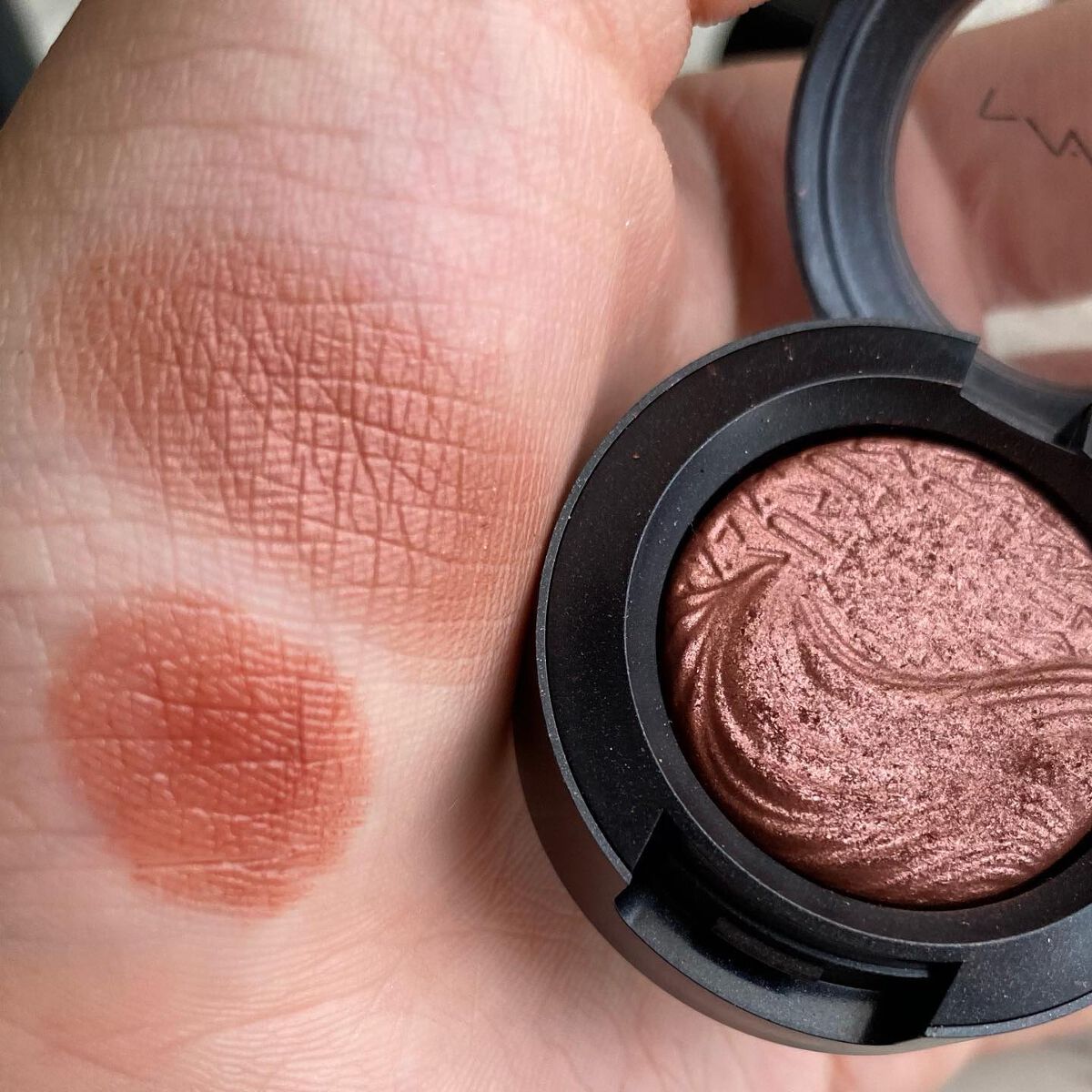 ラスターガラス リップスティック/M・A・C/口紅を使ったクチコミ（3枚目）