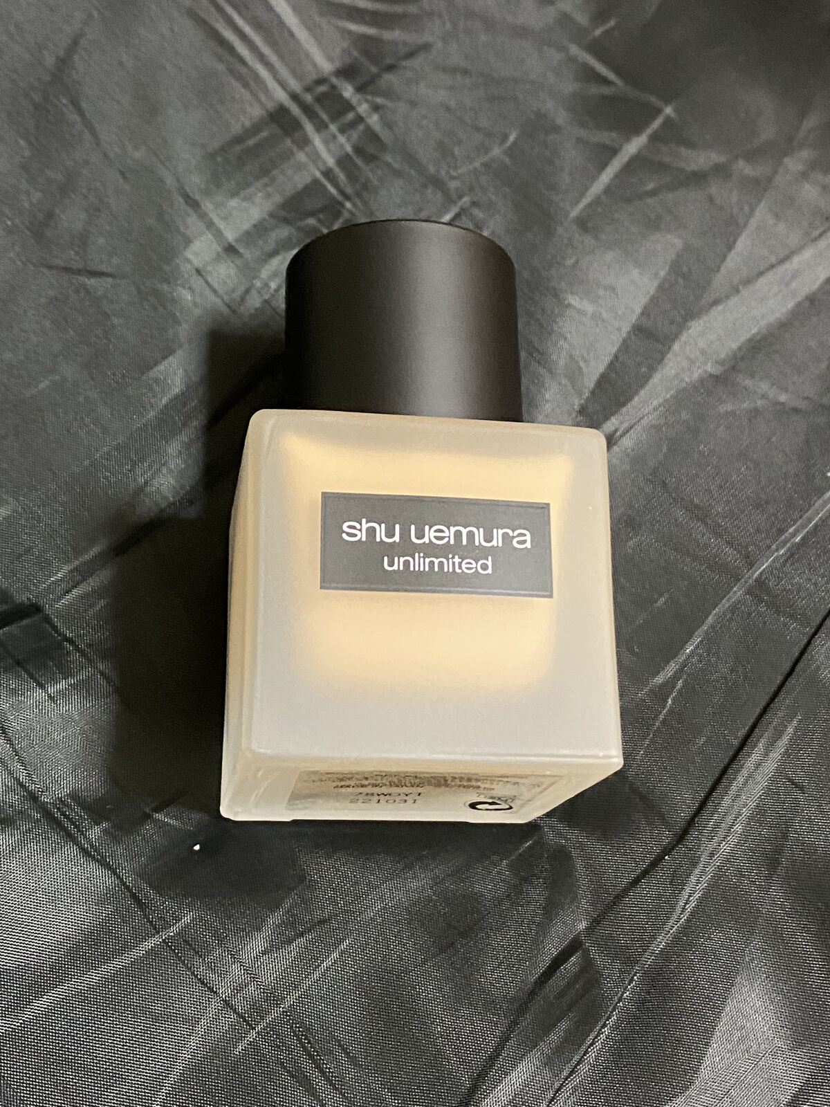 （旧）アンリミテッド ラスティング フルイド/shu uemura/リキッドファンデーションを使ったクチコミ（1枚目）