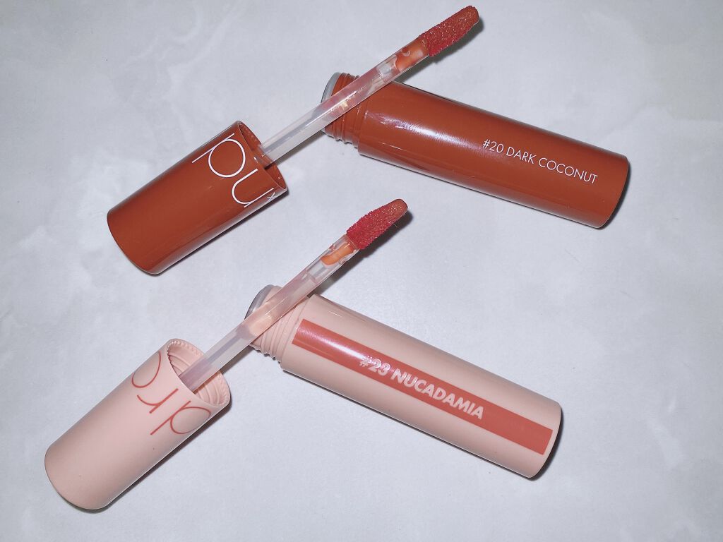 ジューシーラスティングティント/rom&nd/リップティントを使ったクチコミ（1枚目）