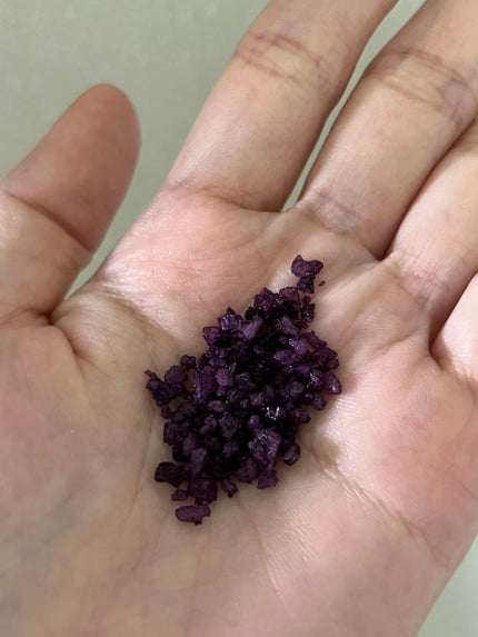 クナイプ バスソルト サンダルウッドの香り/クナイプ/無機塩系入浴剤を使ったクチコミ(3枚目)