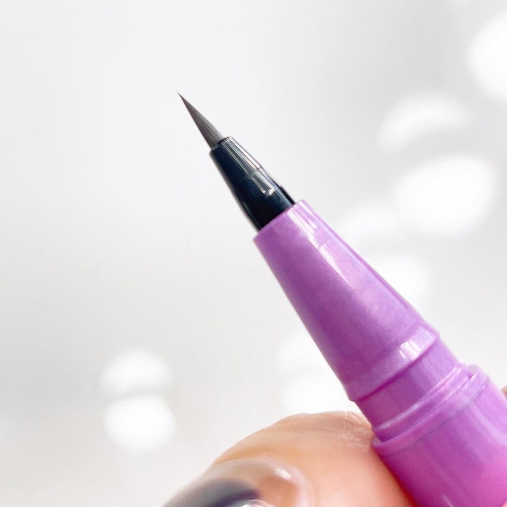 「密着アイライナー」ショート筆リキッド/デジャヴュ/リキッドアイライナーを使ったクチコミ(4枚目)