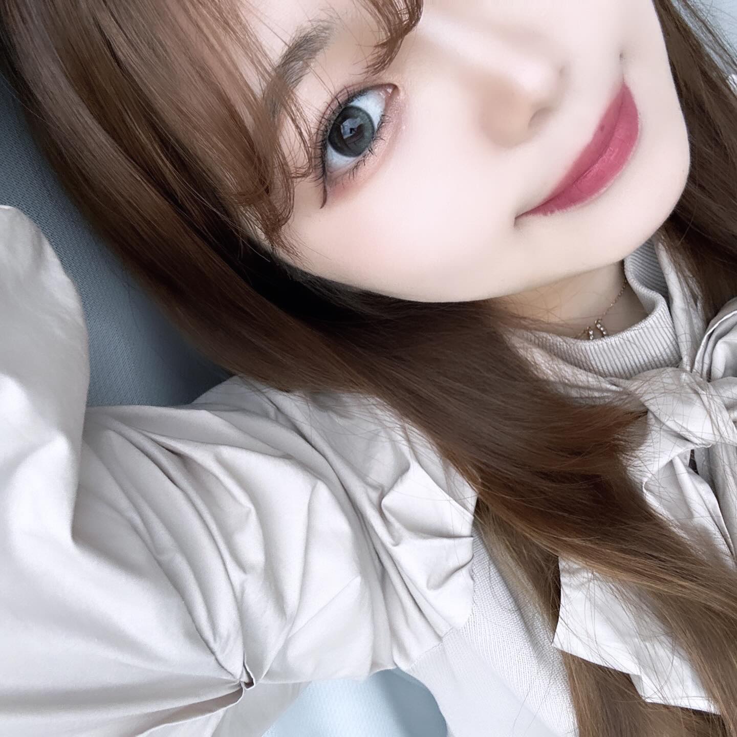 Glowy 1day アッシュグレー/OLENS/ワンデー（１DAY）カラコンを使ったクチコミ（2枚目）