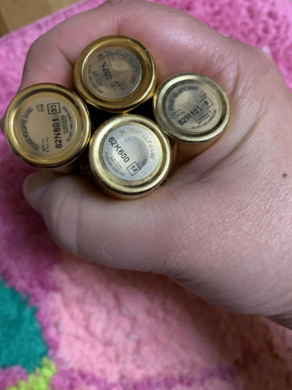 ルージュ ヴォリュプテ シャイン/YVES SAINT LAURENT BEAUTE/口紅を使ったクチコミ（3枚目）