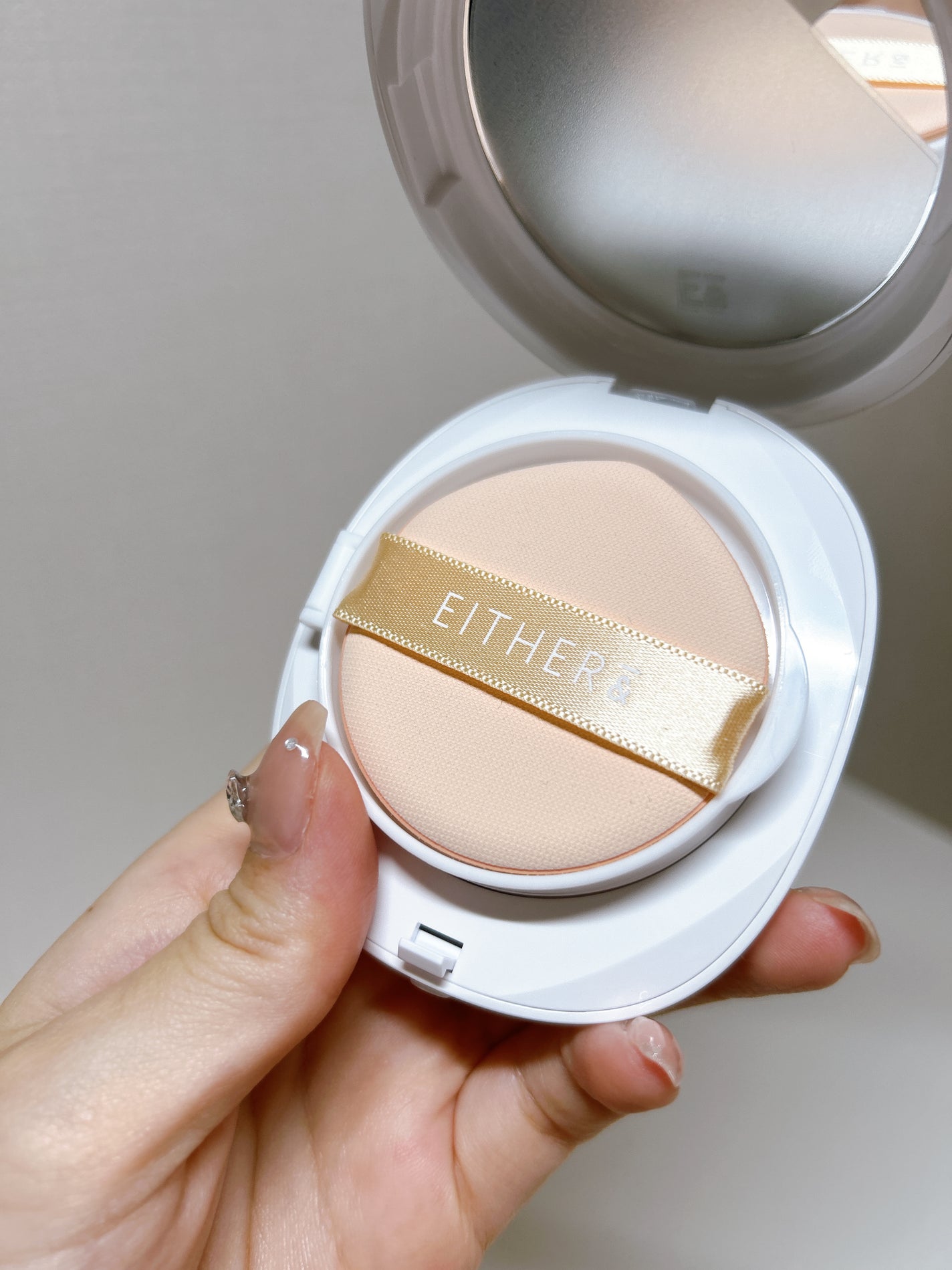 Pebble Glow Cushion/EITHER&/クッションファンデーションを使ったクチコミ(3枚目)