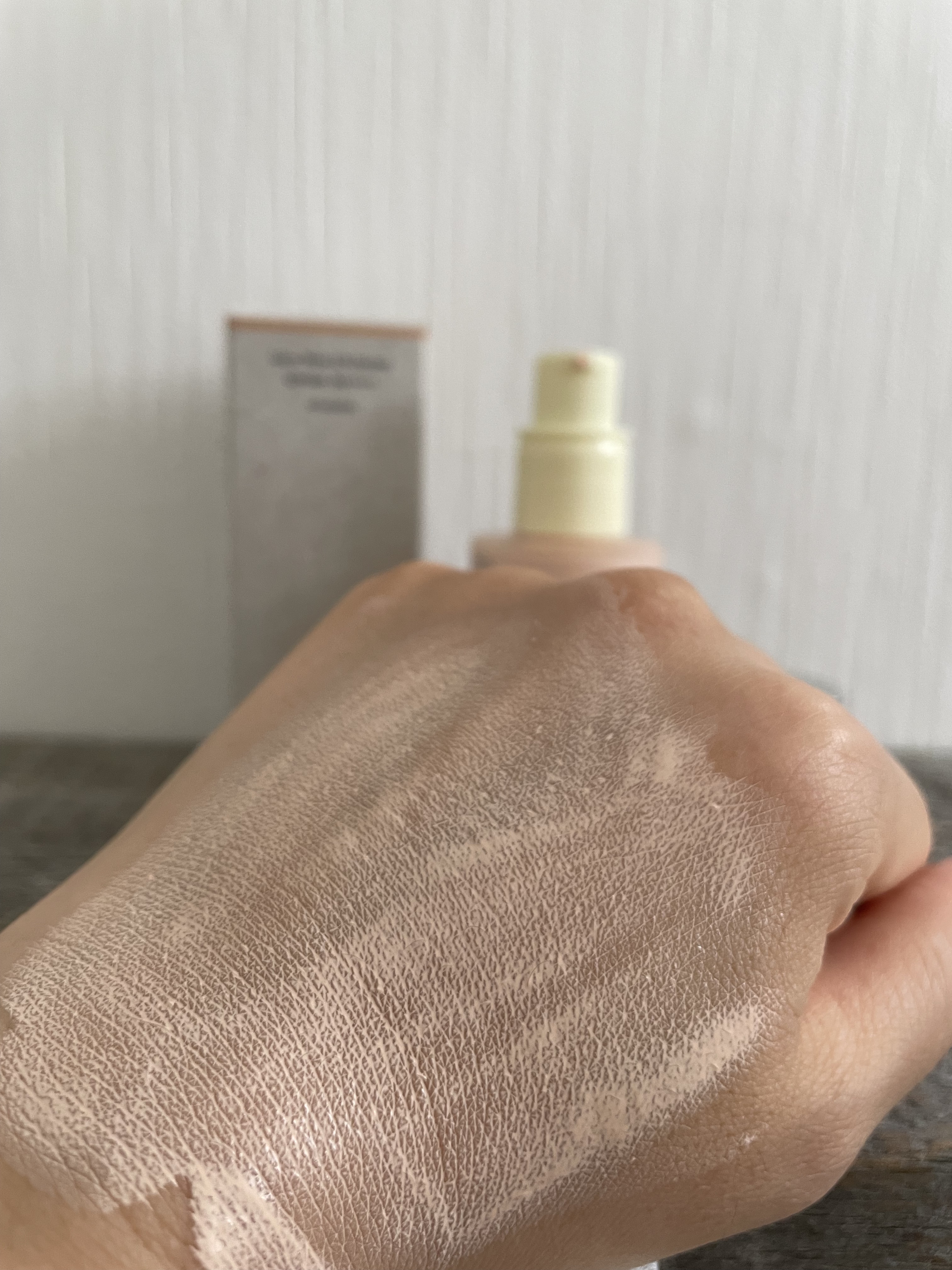 グロウ ウェア UV プライマー/アーレス/化粧下地を使ったクチコミ（3枚目）