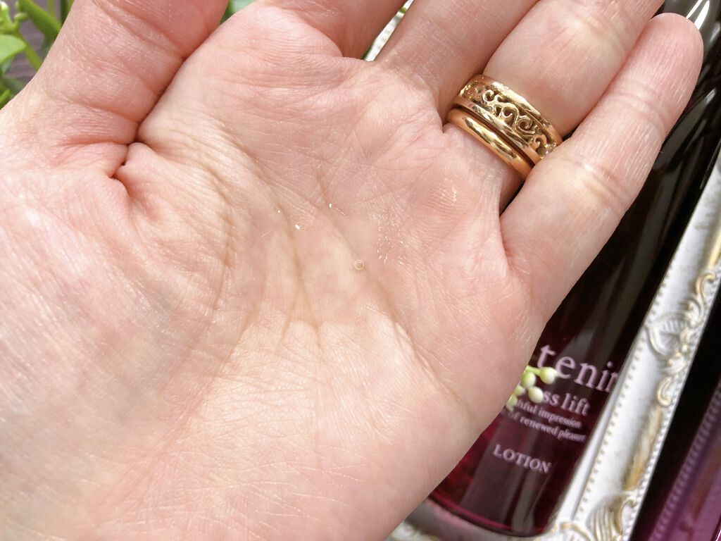 ドレスリフト ローション【医薬部外品】/アテニア/化粧水を使ったクチコミ（2枚目）