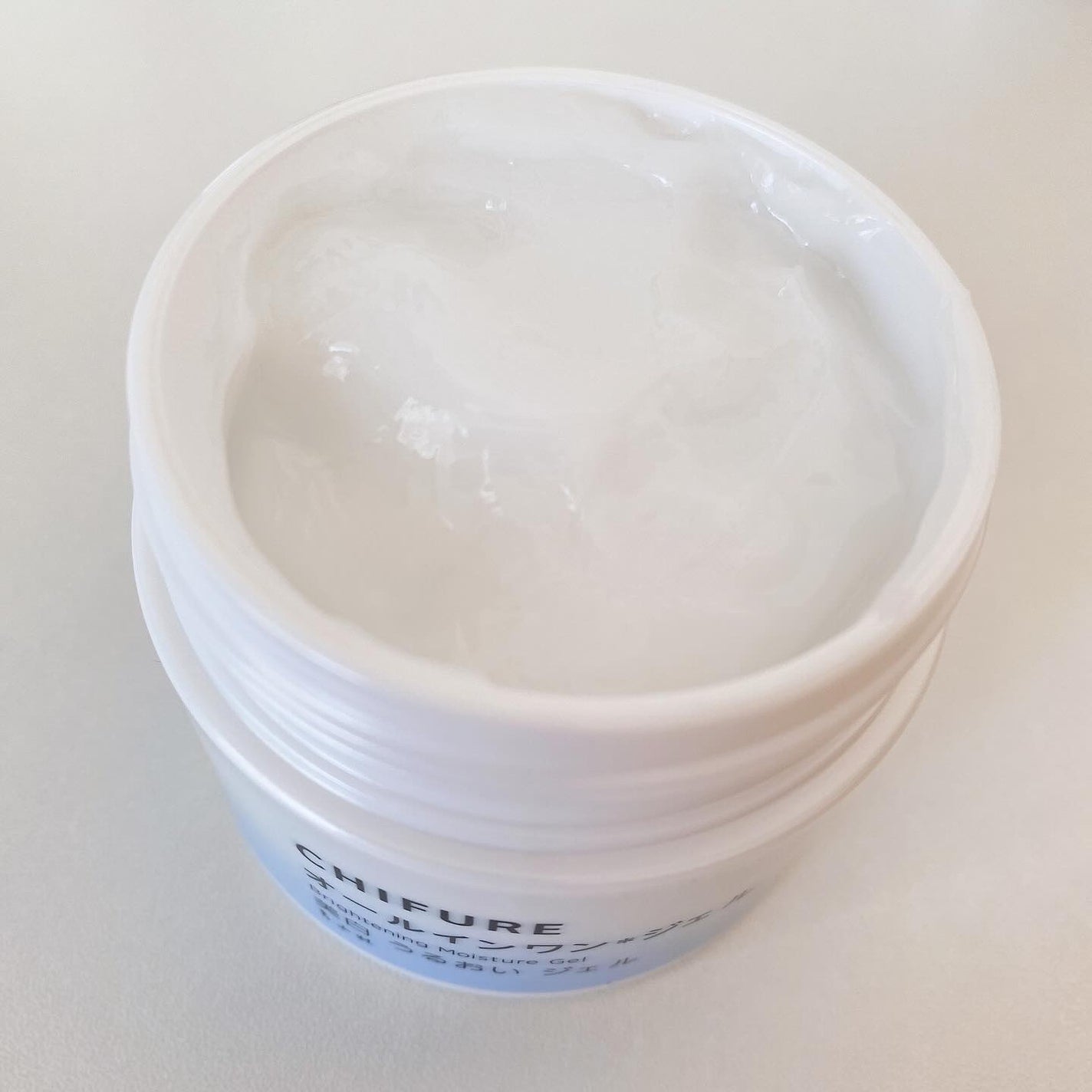 美白 うるおい ジェル/ちふれ/オールインワン化粧品を使ったクチコミ(2枚目)