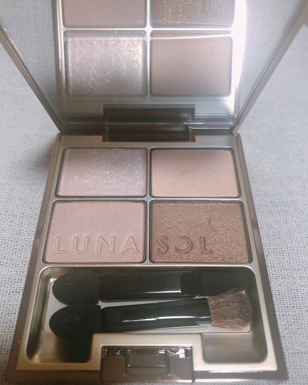 スキンモデリングアイズ/LUNASOL/アイシャドウパレットを使ったクチコミ(3枚目)