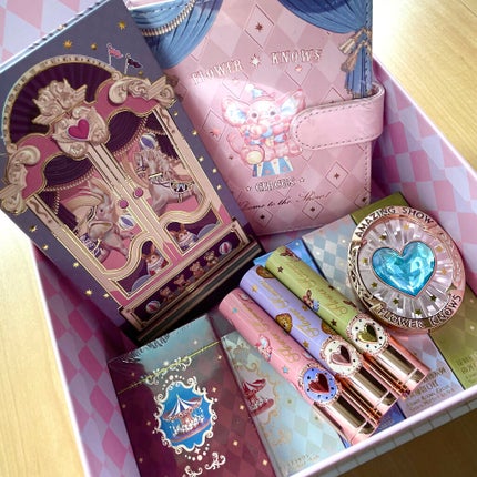 サーカスシリーズ グロッシーリップスティック /FlowerKnows/口紅を使ったクチコミ(6枚目)