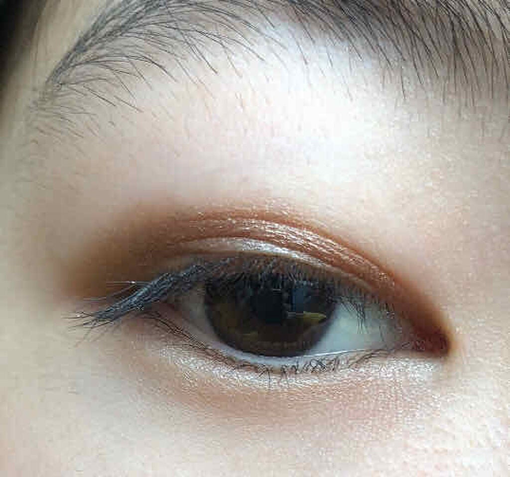 トーンアップアイシャドウ/CEZANNE/アイシャドウパレットを使ったクチコミ(3枚目)