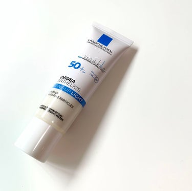 
▽LA ROCHE-POSAY
　UVイデアXLプロテクショントーンアップ
    TONE-UP LIGHT


すでに2本使い切っている
大好きなラロッシュポゼのUV下地。


色々なトーンアップ