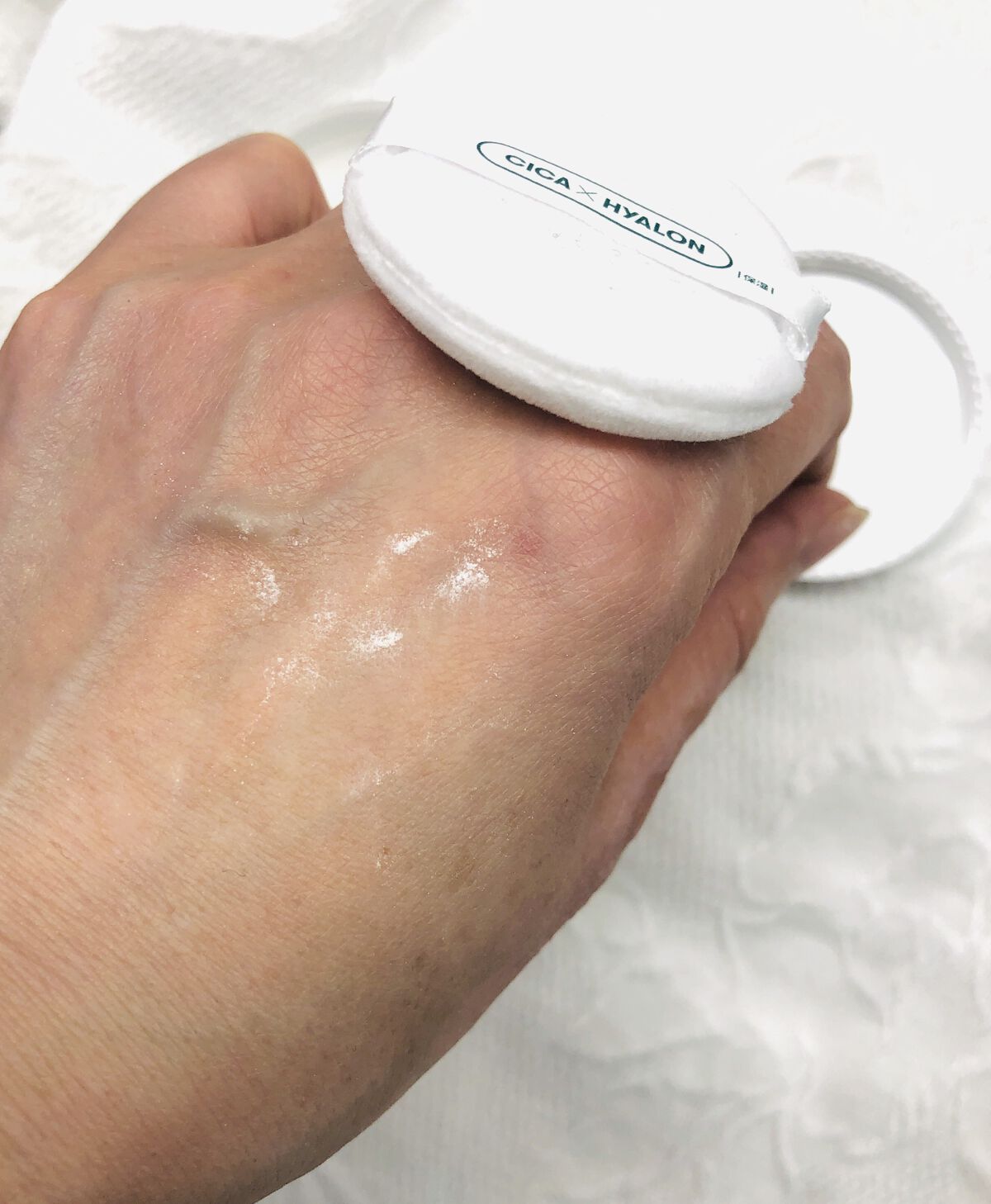 CICA ノーセバム マイルドパウダー/VT/ルースパウダーを使ったクチコミ（3枚目）