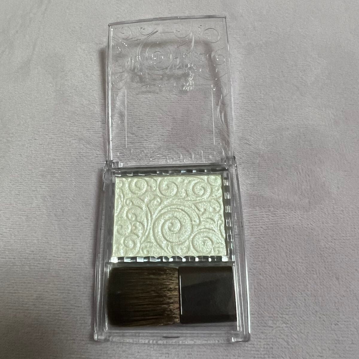 パールグロウハイライト/CEZANNE/パウダーハイライトを使ったクチコミ(2枚目)