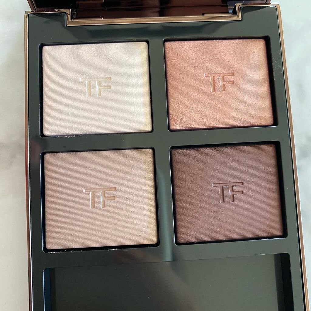 アイ カラー クォード/TOM FORD BEAUTY/アイシャドウパレットを使ったクチコミ(2枚目)