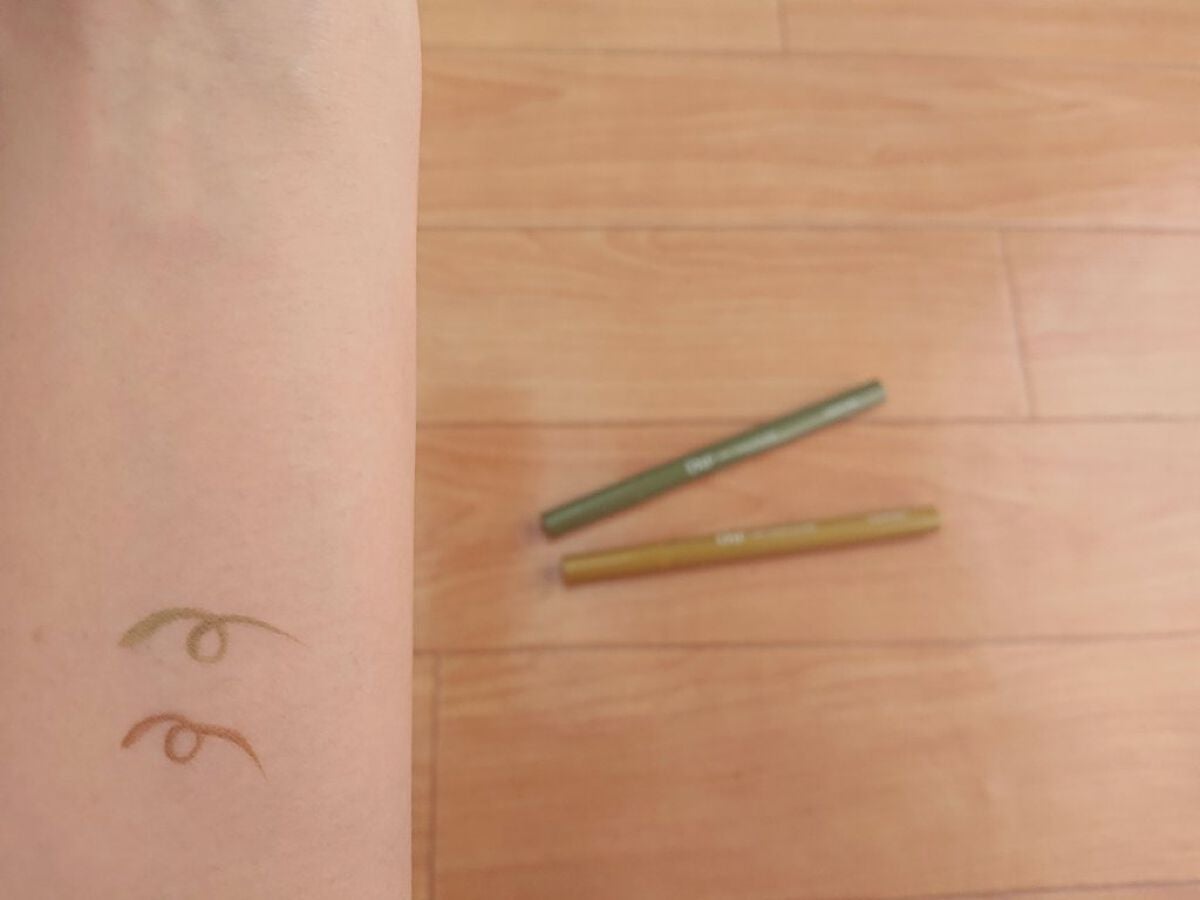 シルキーリキッドアイライナーWP/D-UP/リキッドアイライナーを使ったクチコミ(1枚目)