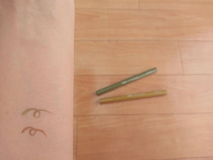 シルキーリキッドアイライナーWP/D-UP/リキッドアイライナーを使ったクチコミ(1枚目)