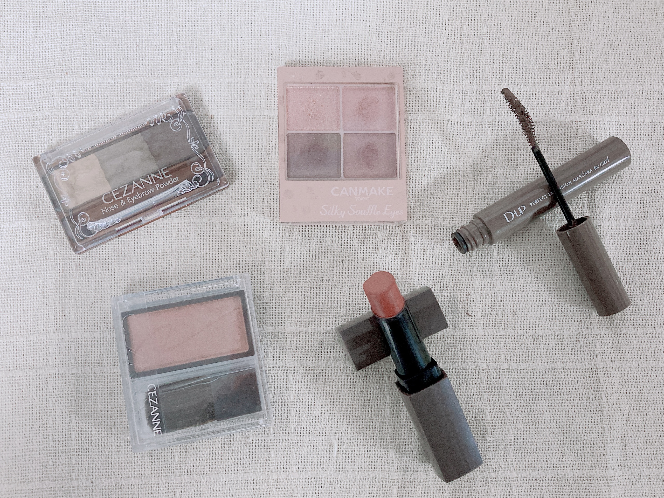 ノーズ＆アイブロウパウダー/CEZANNE/パウダーアイブロウを使ったクチコミ（1枚目）