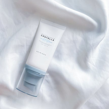 ヒアルーシカ ウォーターフィット サンセラム/SKIN1004/日焼け止めローションを使ったクチコミ(3枚目)